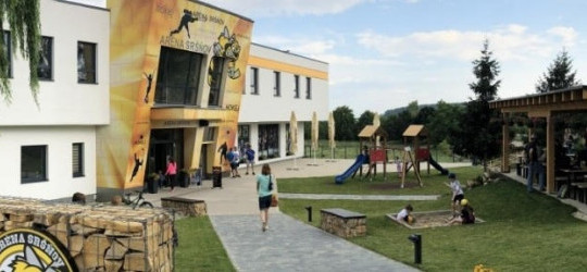 ARÉNA SRŠŇOV HĽADÁ NOVÝCH KOLEGOV